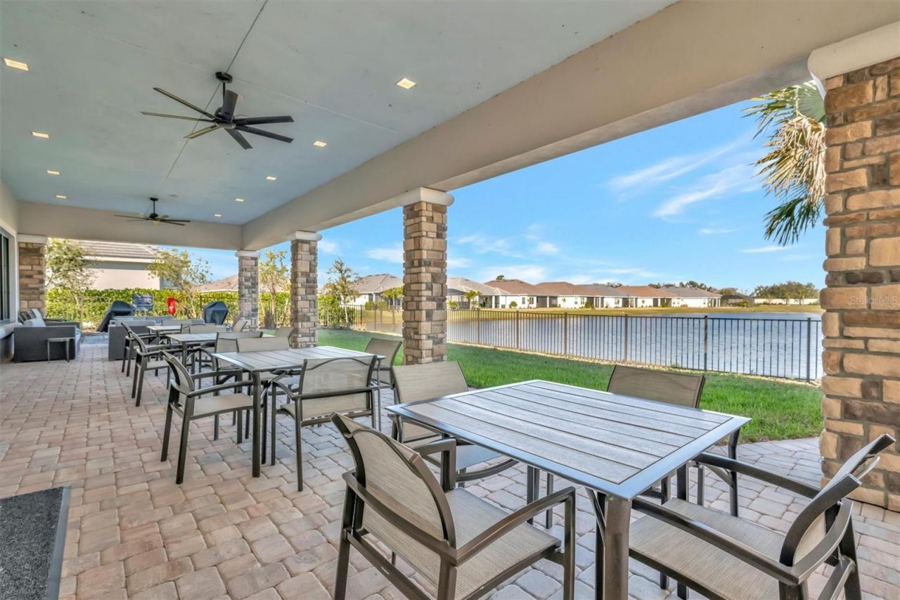 5505 Caserta Court, Palmetto, FL 34221 Photo