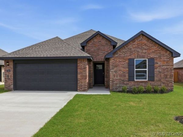 7513 N 154th East Avenue, Owasso, OK 74055