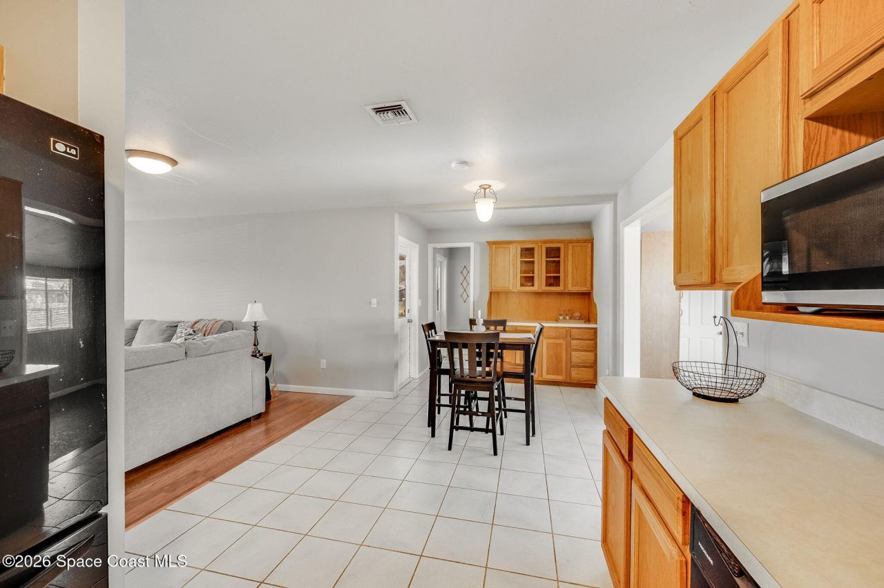 995 Eyerly Lane Ne, Palm Bay, FL 32905 Photo