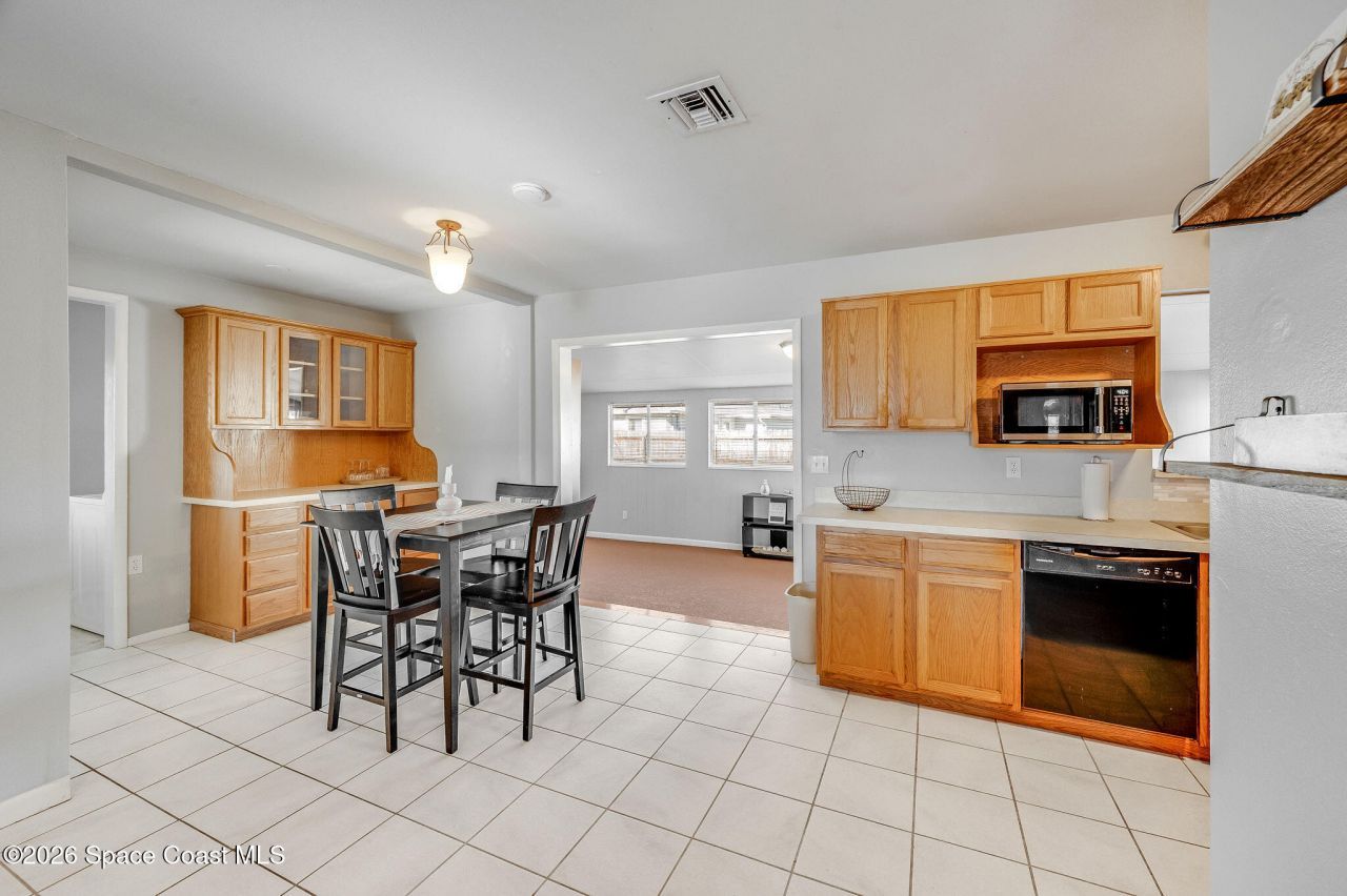 995 Eyerly Lane Ne, Palm Bay, FL 32905 Photo