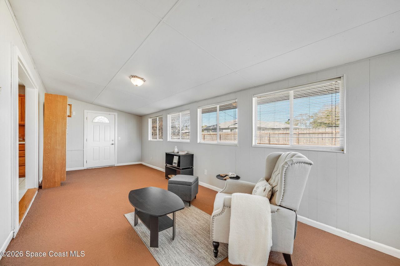 995 Eyerly Lane Ne, Palm Bay, FL 32905 Photo