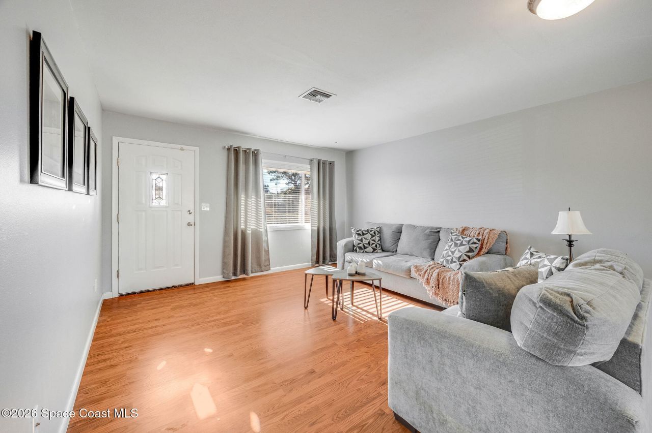 995 Eyerly Lane Ne, Palm Bay, FL 32905 Photo