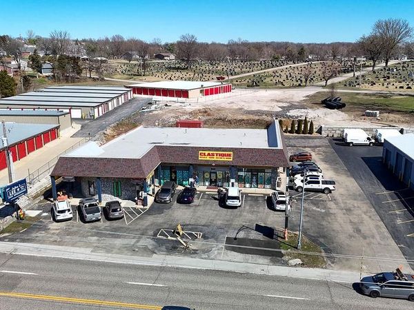 1222 N Truman Boulevard , Crystal City, MO 63019