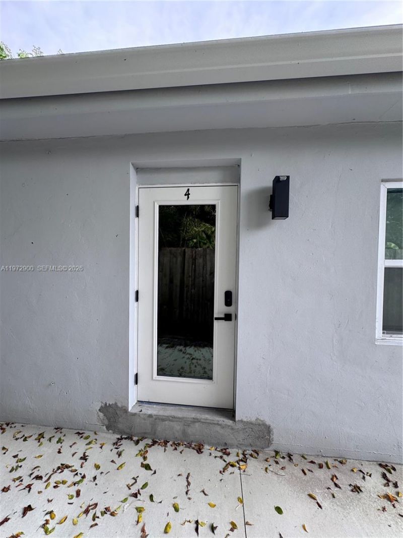 2353 SW 11th Ter, Unit 1 ,4, Miami, FL 33135 Photo