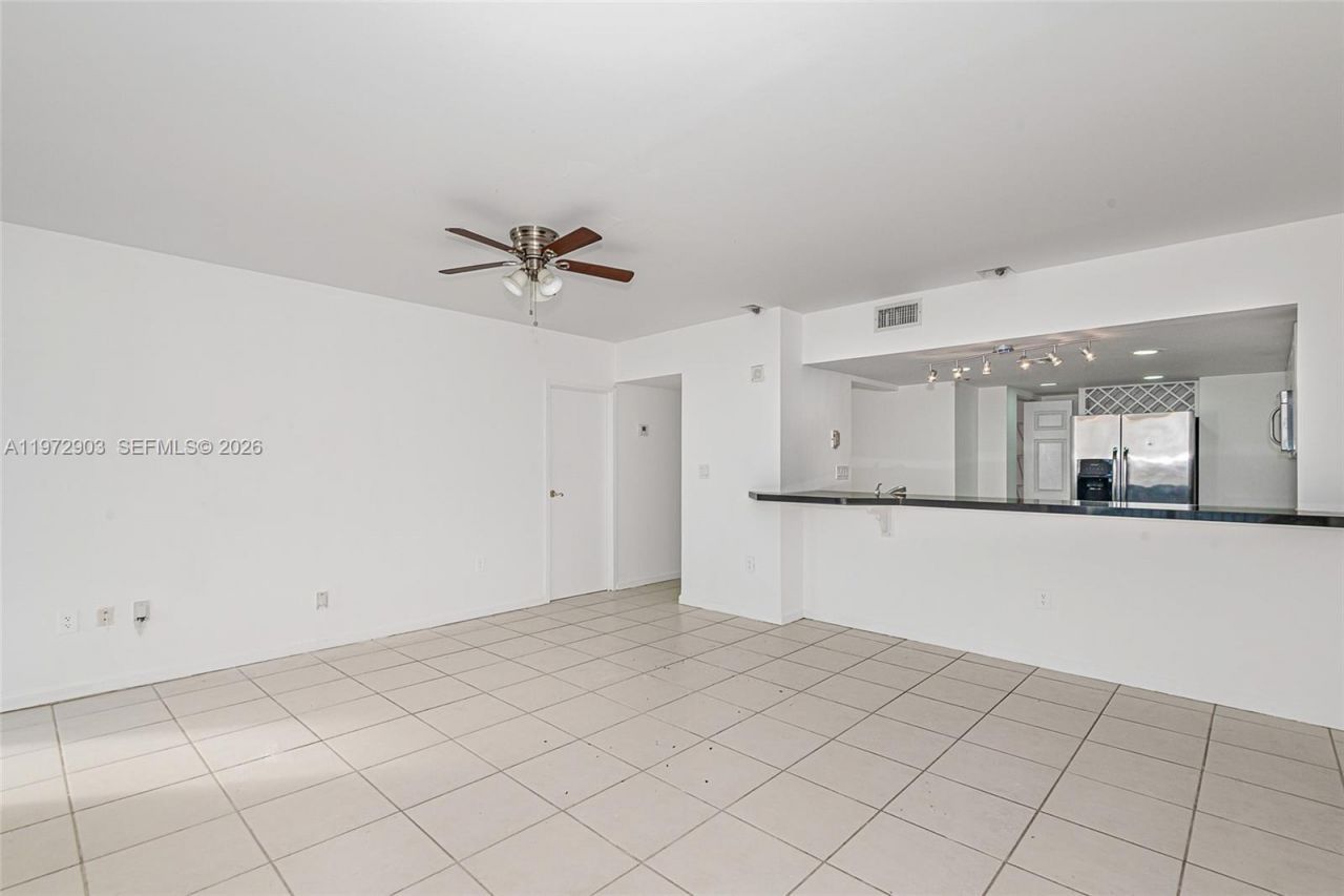 555 NE 15th St , Unit 603, Miami, FL 33132 Photo