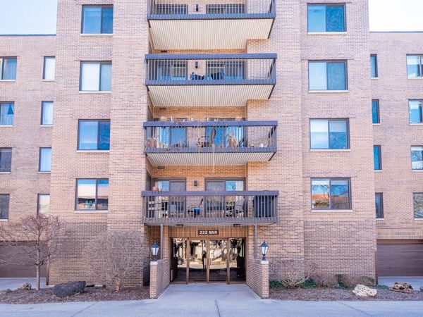 222 Main Street, Unit 504, Evanston, IL 60202