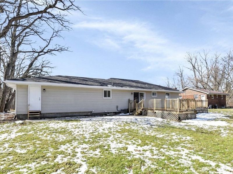 6672 Cleveland Road, Ravenna, OH 44266 Photo 6