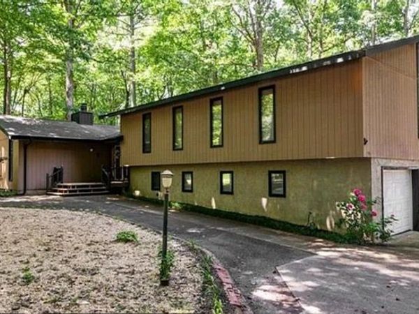 304 Hempstead Road, Williamsburg, VA 23188