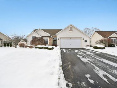 32 Sotheby Drive, Rochester, NY 14626