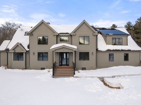 14 Fiske Pond Rd, Holliston, MA 01746