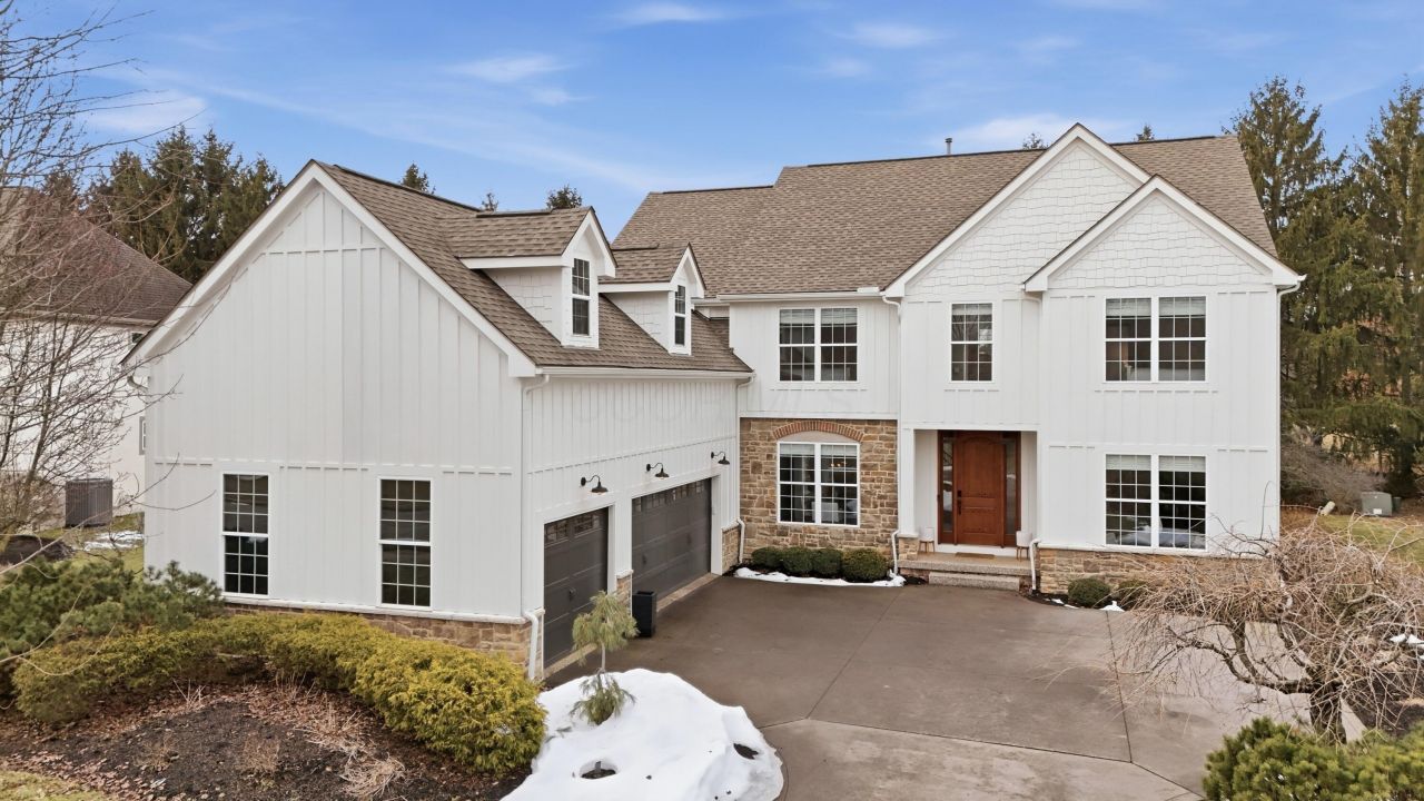 3085 Mccammon Chase Drive, Lewis Center, OH 43035 Main Photo