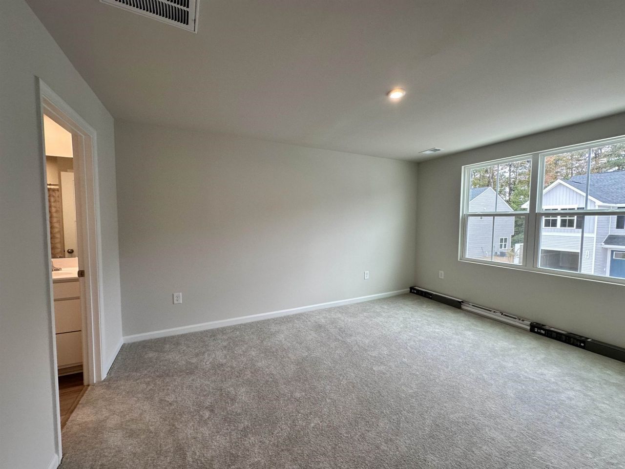 157 Villa Grande St. Photo 12