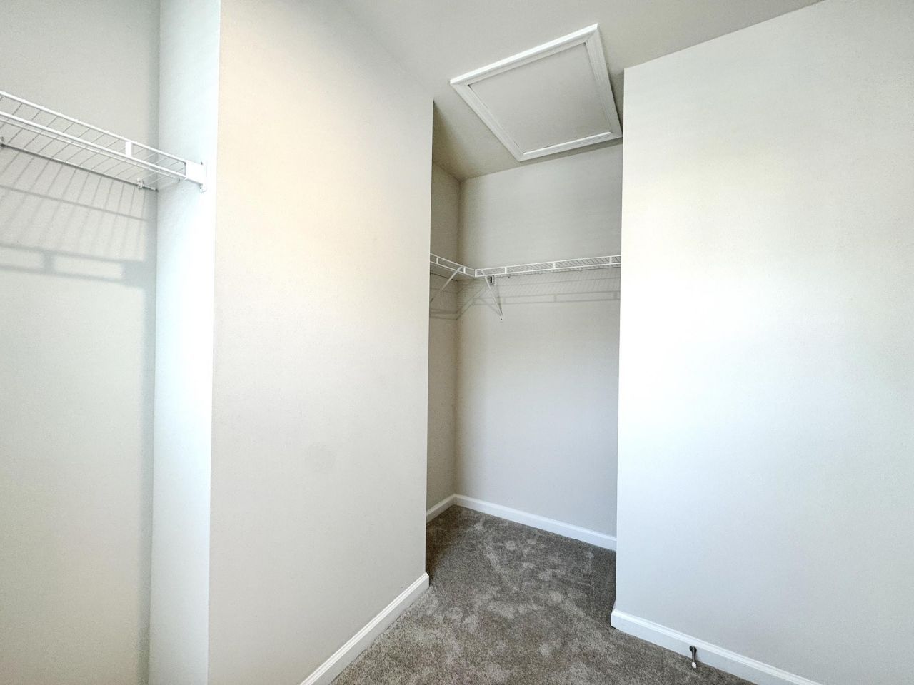 157 Villa Grande St. Photo 13