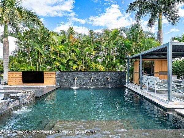 3019 Gin Berry Way, West Palm Beach, FL 33401