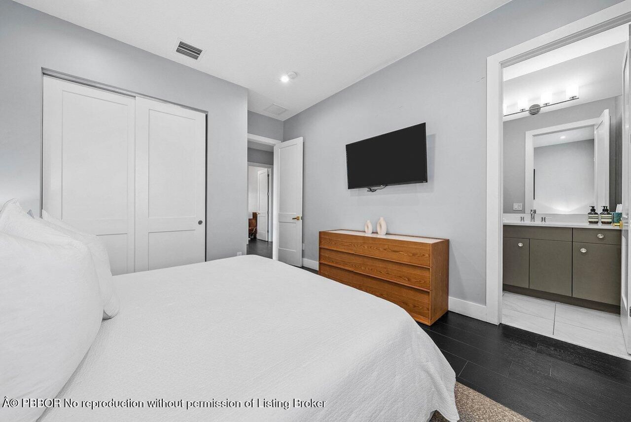 3019 Gin Berry Way, West Palm Beach, FL 33401 Photo