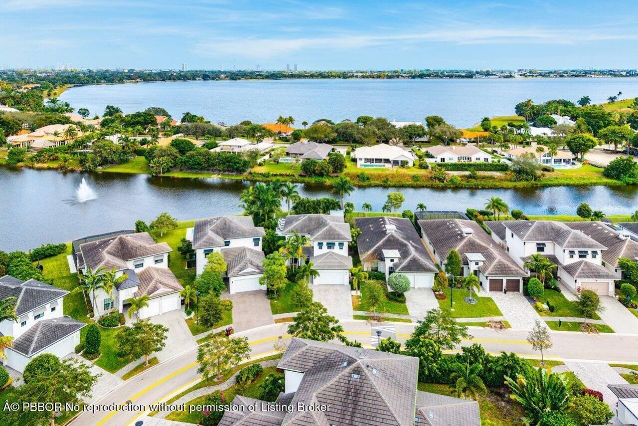 3019 Gin Berry Way, West Palm Beach, FL 33401 Photo