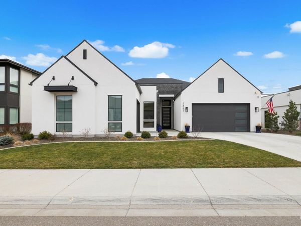5883 E Marmount Ct, Boise, ID 83716