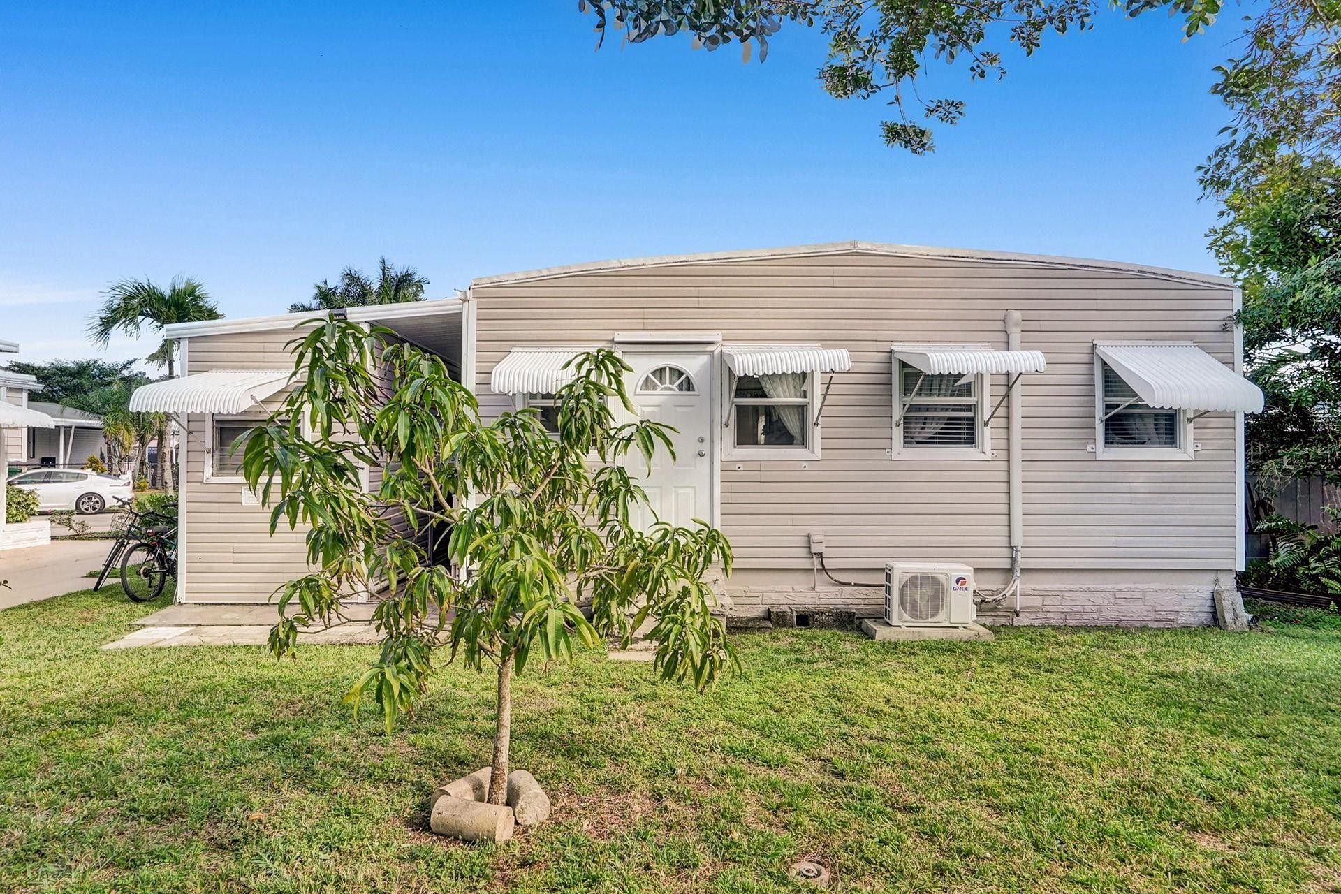 2301 SW 86th Terrace, Davie, FL 33324 Photo