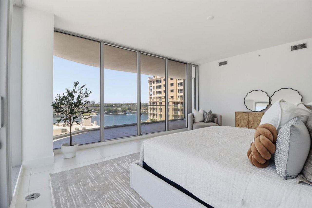 153 N Seabreeze Boulevard, Unit S-502, Fort Lauderdale, FL 33304 Photo