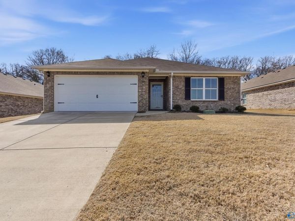 106 Jerrie Lynn Boulevard, Meridianville, AL 35759