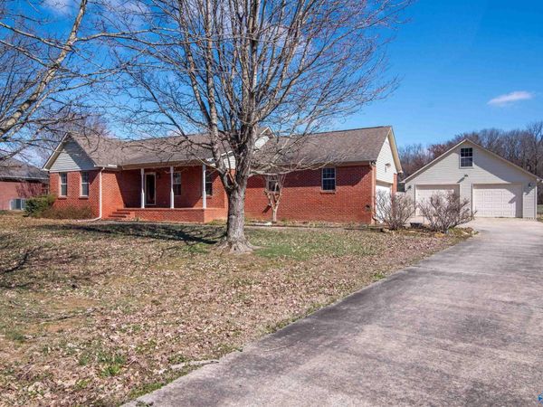 20820 Johnson Road, Athens, AL 35613