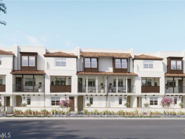 312 E Whittier Boulevard, La Habra, CA 90631