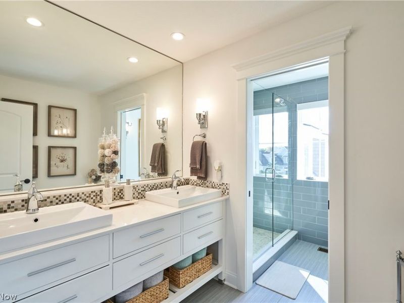 17552 Gates Landing Drive, Chagrin Falls, OH 44023 Photo 31