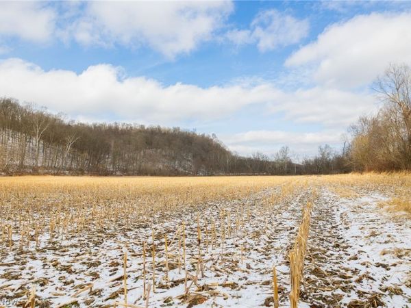 15500 Hunter Road, Danville, OH 43014