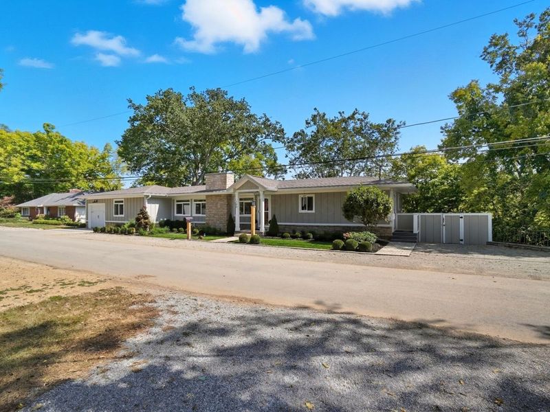 180 S Riverview Street, Dublin, OH 43017 Photo 9