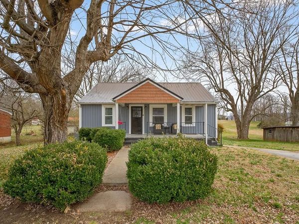 119 Woodland St, Livingston, TN 38570