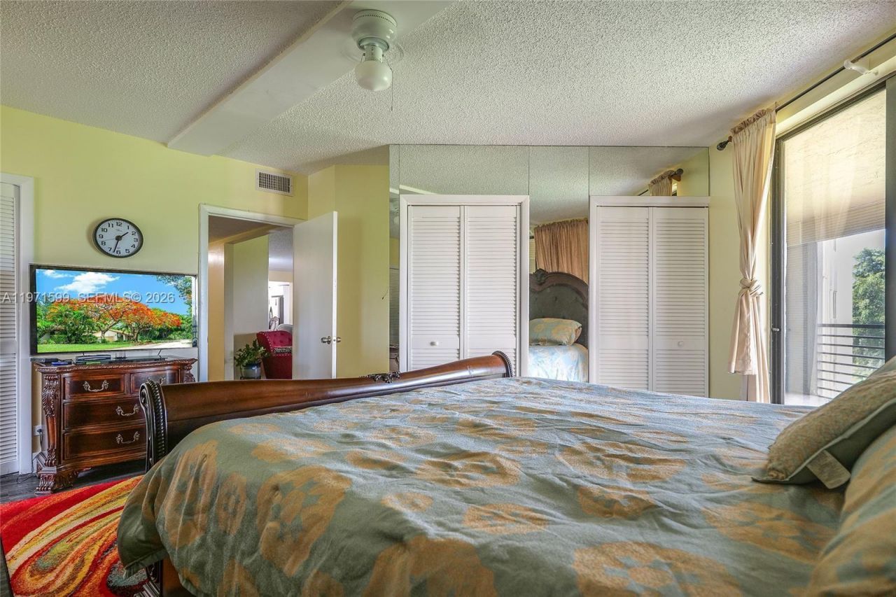 7200 Radice Ct , Unit 309, Lauderhill, FL 33319 Photo