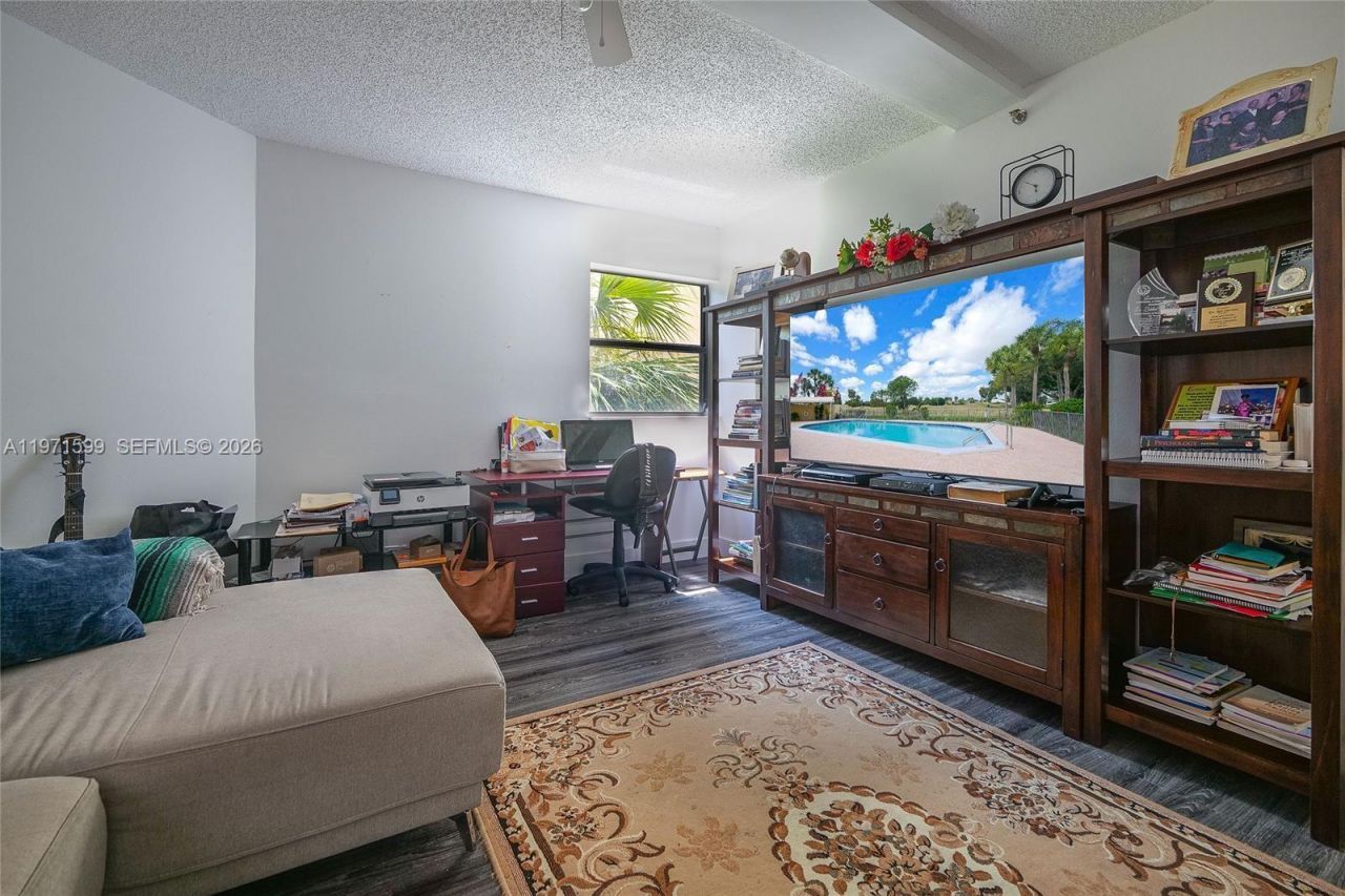 7200 Radice Ct , Unit 309, Lauderhill, FL 33319 Photo