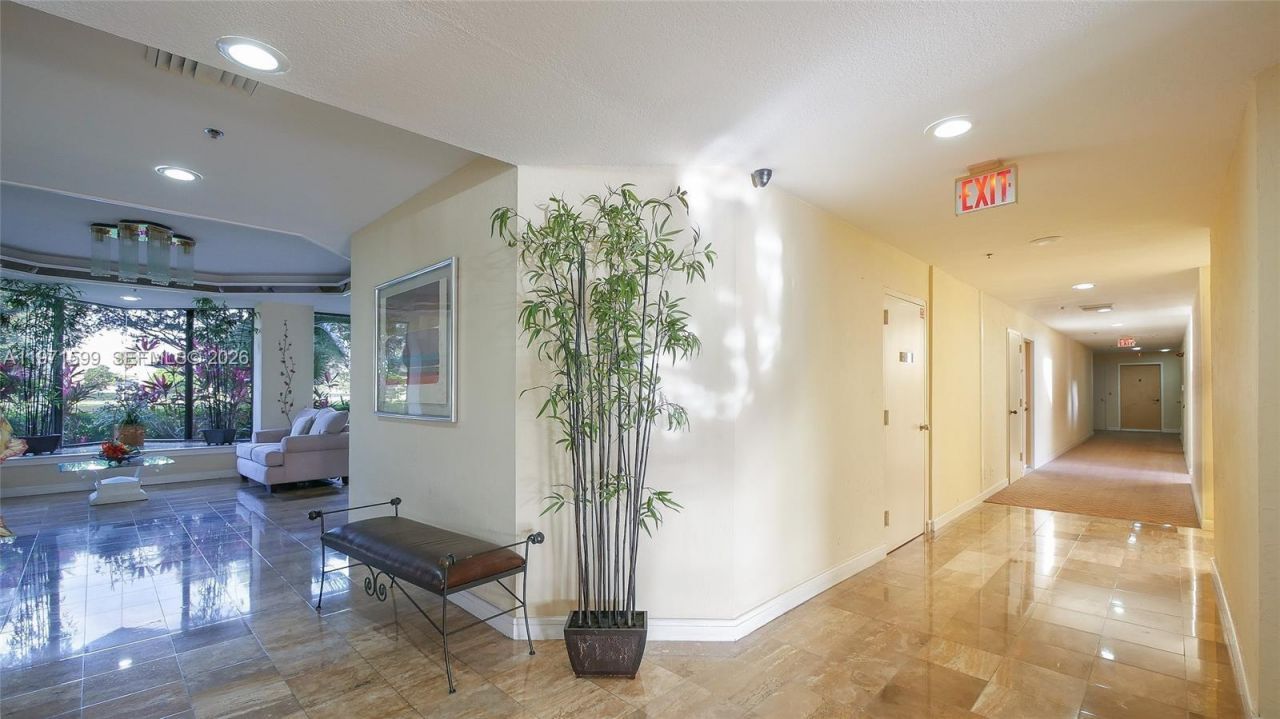 7200 Radice Ct , Unit 309, Lauderhill, FL 33319 Photo