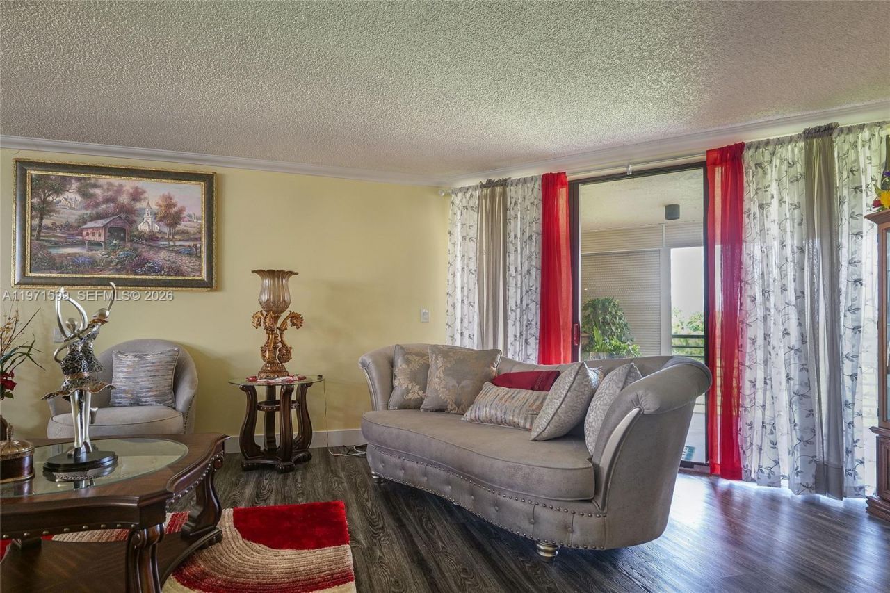 7200 Radice Ct , Unit 309, Lauderhill, FL 33319 Photo