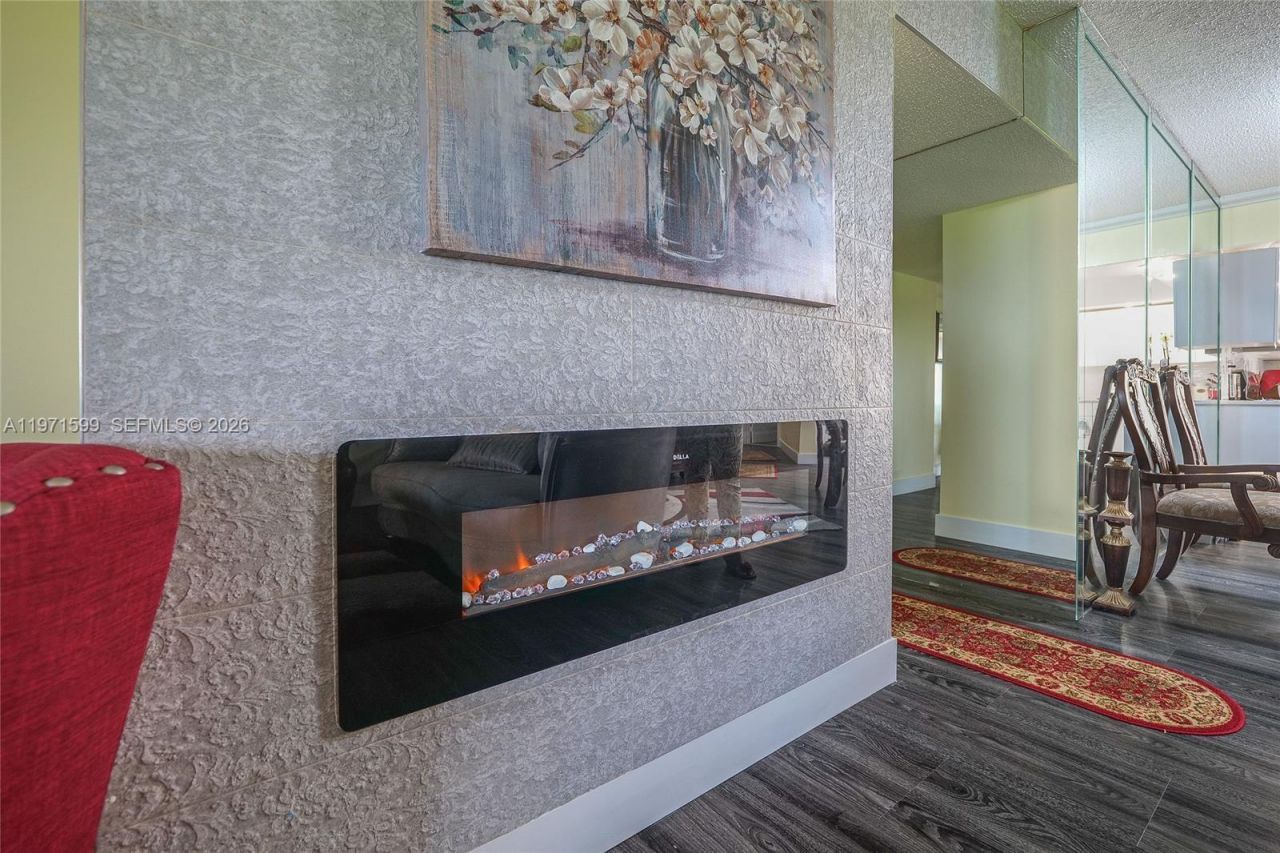 7200 Radice Ct , Unit 309, Lauderhill, FL 33319 Photo