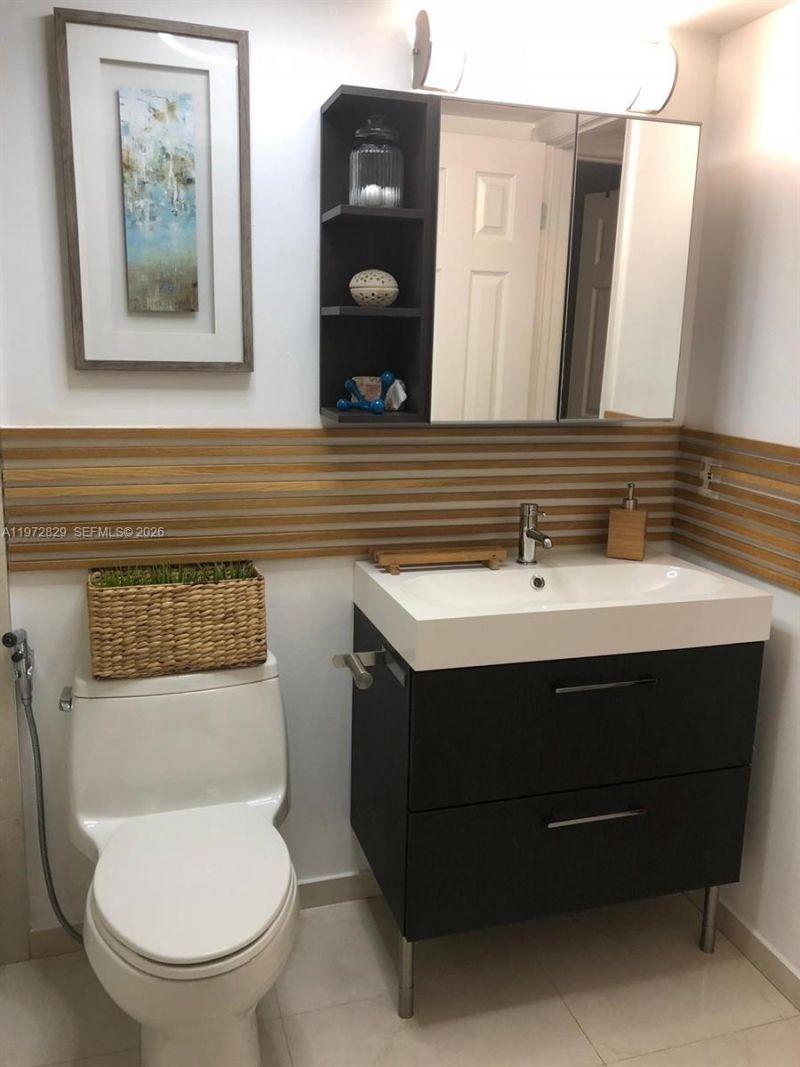 665 NW 85th Pl, Unit 10-202, Miami, FL 33126 Photo