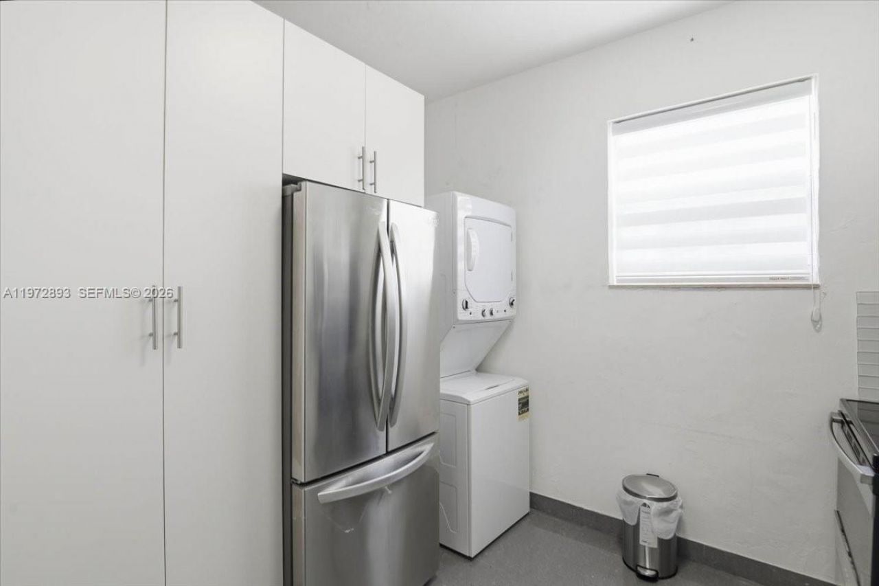 736 12th St, Unit 7, Miami Beach, FL 33139 Photo