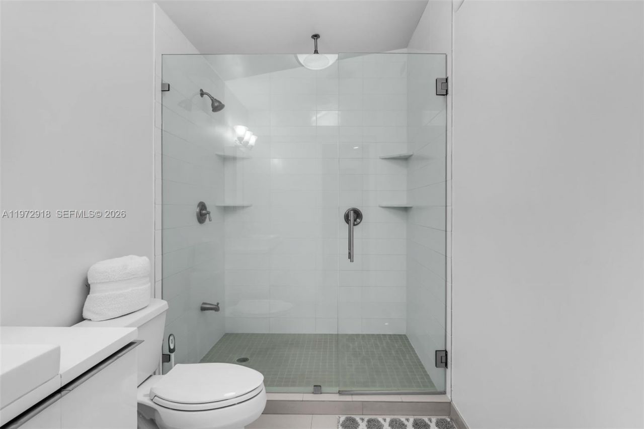 12950 SW 67th Ave, Pinecrest, FL 33156 Photo