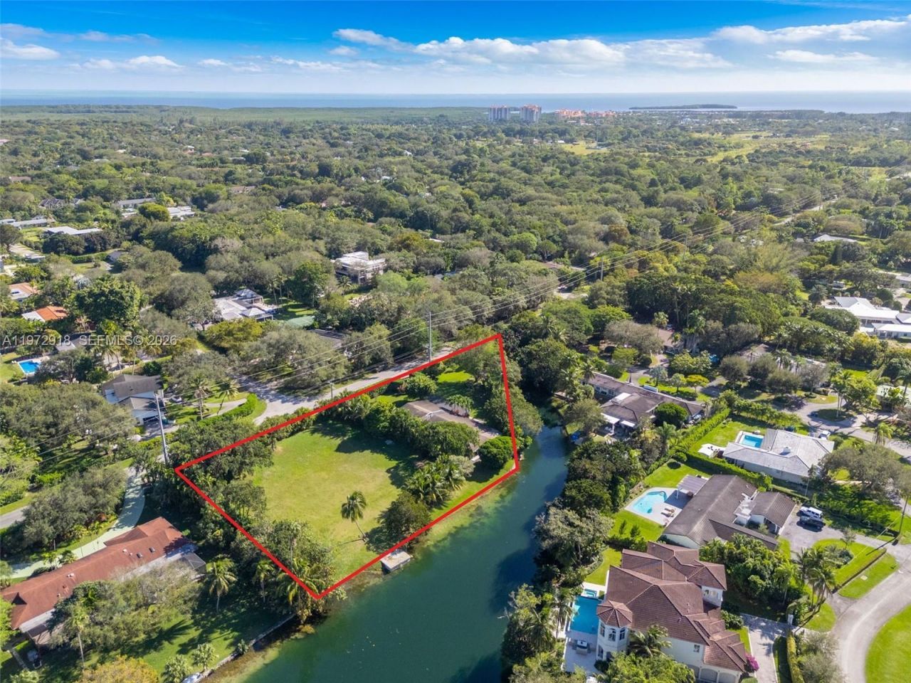 12950 SW 67th Ave, Pinecrest, FL 33156 Photo