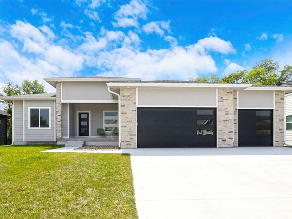 1600 Marina Cove Drive, Polk City, IA 50226