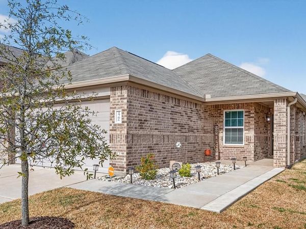 1706 Jude Drive, Ennis, TX 75119
