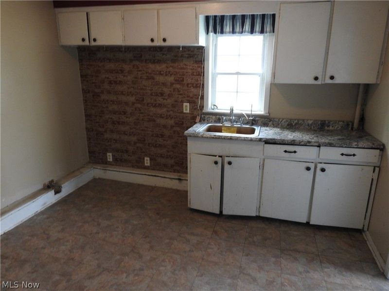 16177 Center Street, Middlefield, OH 44062 Photo 12