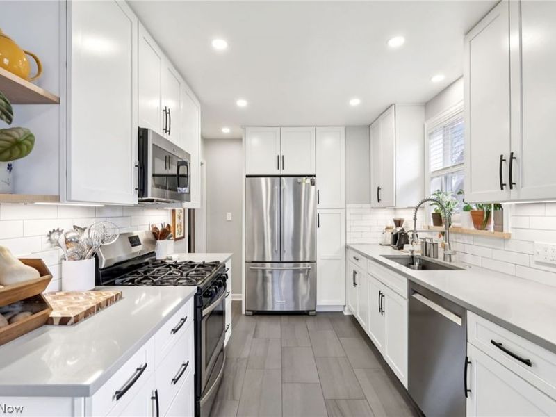 3114 W 159th Street, Cleveland, OH 44111 Photo 14