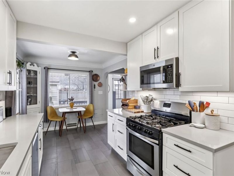 3114 W 159th Street, Cleveland, OH 44111 Photo 15