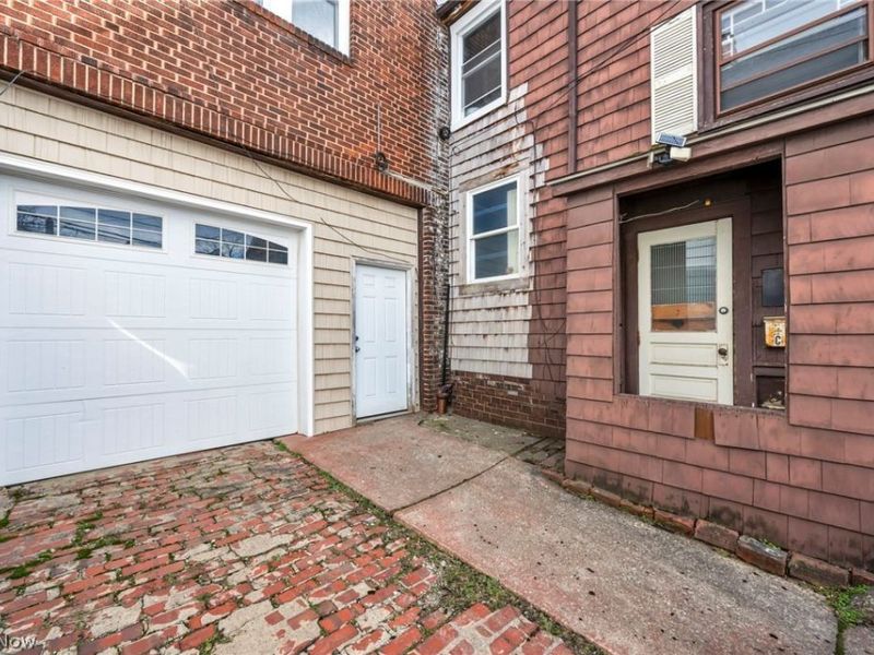 1961 Coltman Road, Cleveland, OH 44106 Photo 42