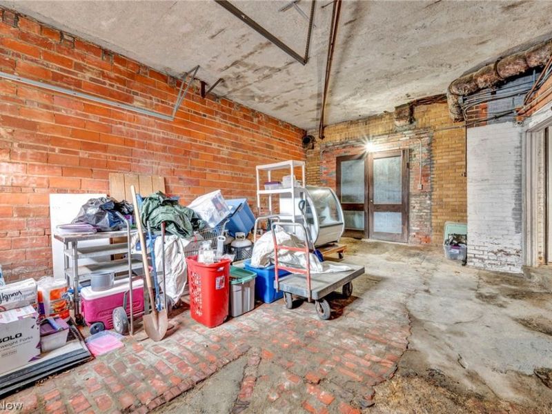 1961 Coltman Road, Cleveland, OH 44106 Photo 44