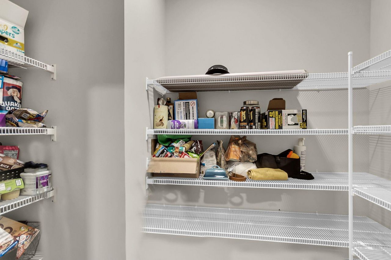 687 Black Pine Road Photo 12