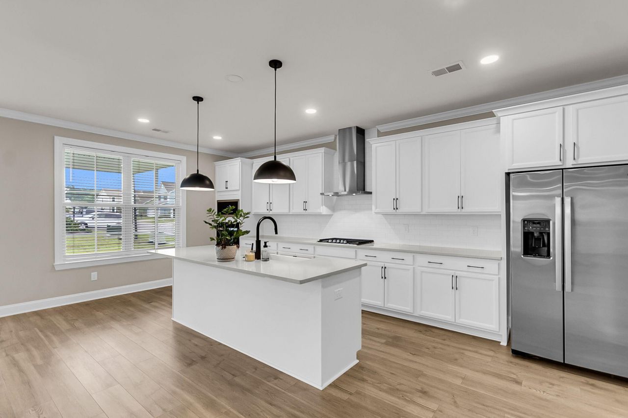 687 Black Pine Road Photo 14