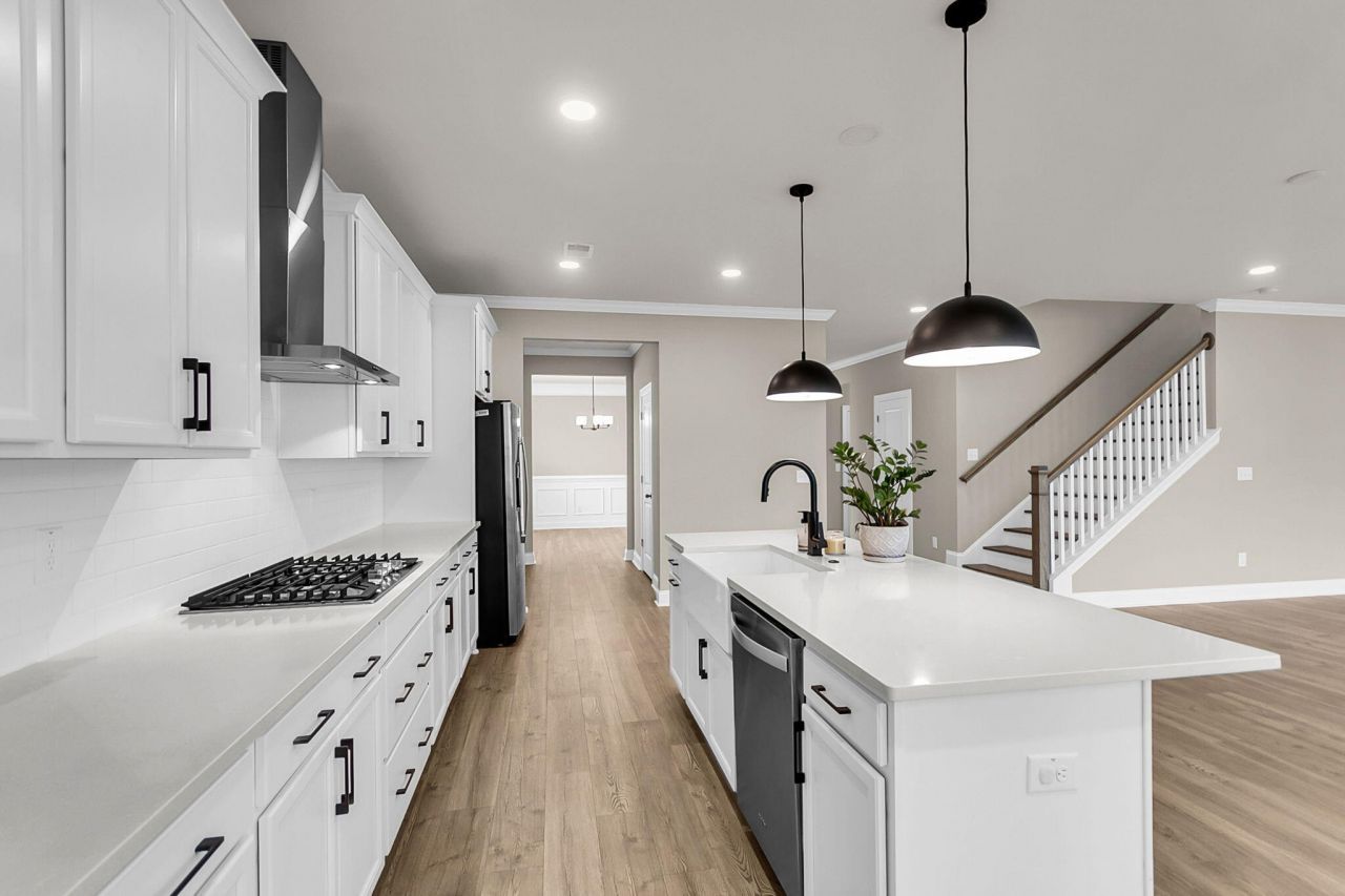 687 Black Pine Road Photo 17