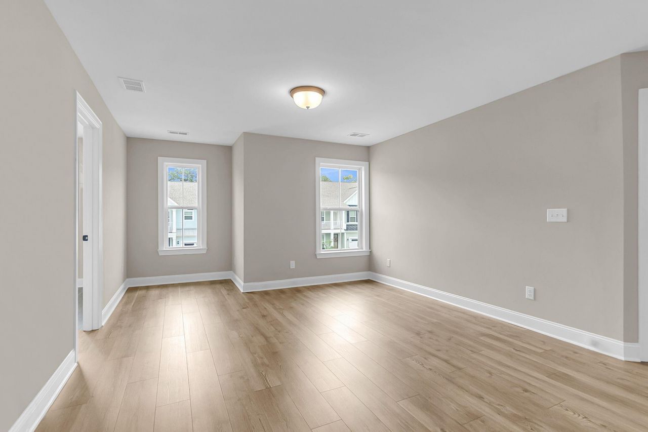 687 Black Pine Road Photo 30